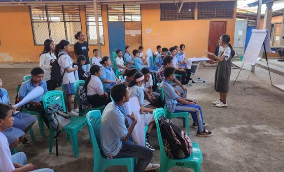 Jovens moldam políticas, mudam sistemas e a redefinem a liderança